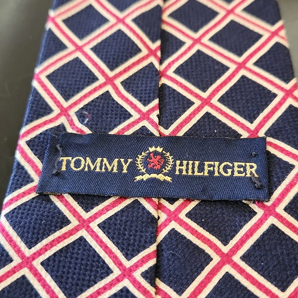 Tommy Hilfiger Silk Tie